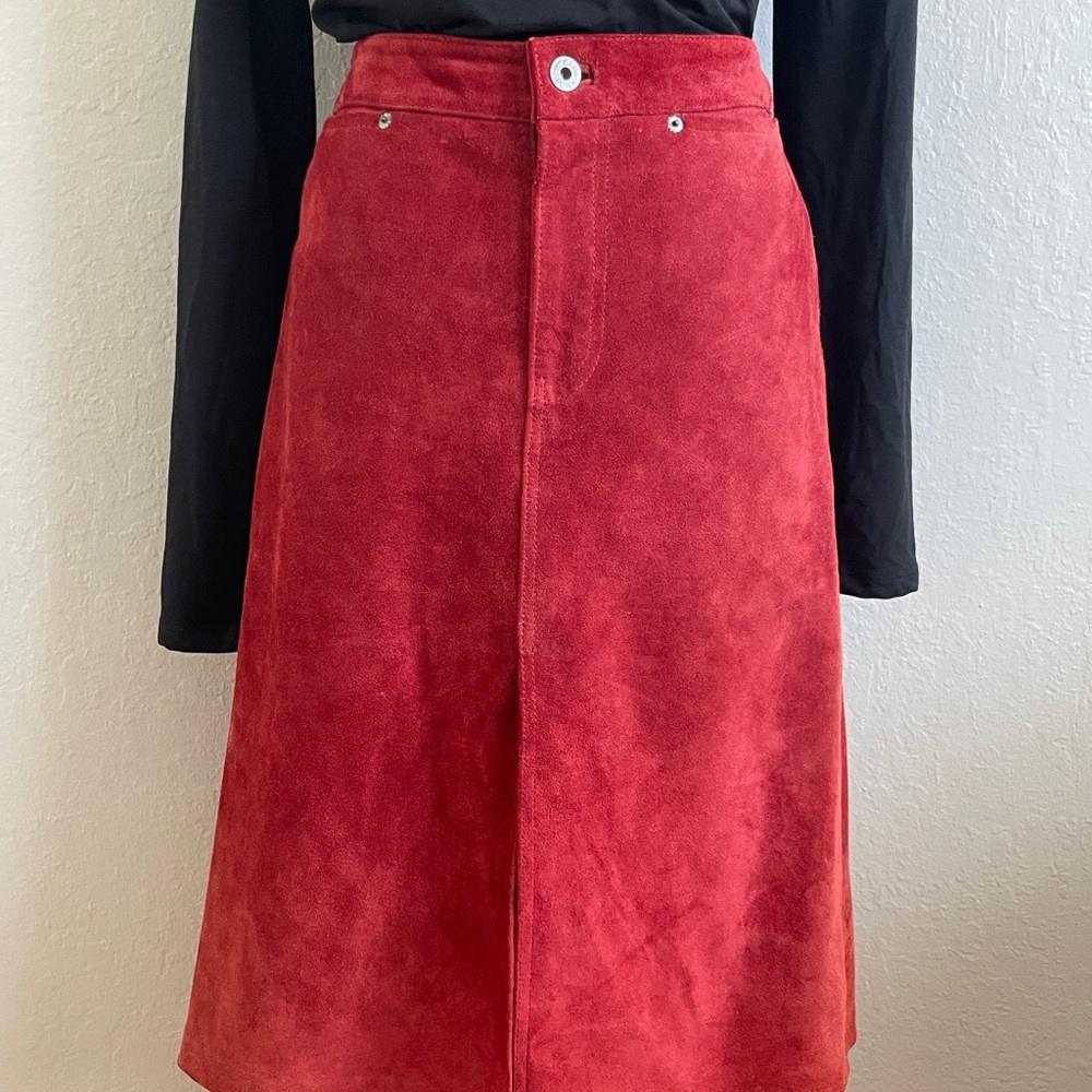 Vintage GAP Y2K Grunge Brick Red Suede Leather Midi Skirt Size 6 - Picture 3 of 8